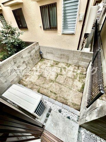 西宮市樋ノ口町2丁目一戸建の庭