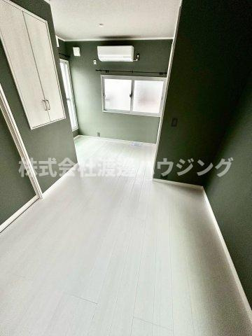 西宮市樋ノ口町2丁目一戸建の洋室