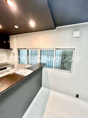 西宮市樋ノ口町2丁目一戸建のその他|窓