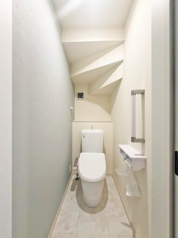 マイホームネクスト港区津金のトイレ|清潔感のあるトイレです