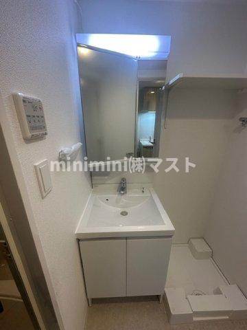 大阪市西区本田４丁目の賃貸マンションの洗面所