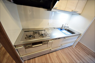 【キッチン】 | ローレルタワー御堂筋本町 | ローレルタワー御堂筋本町　3口ガスシステムキッチン