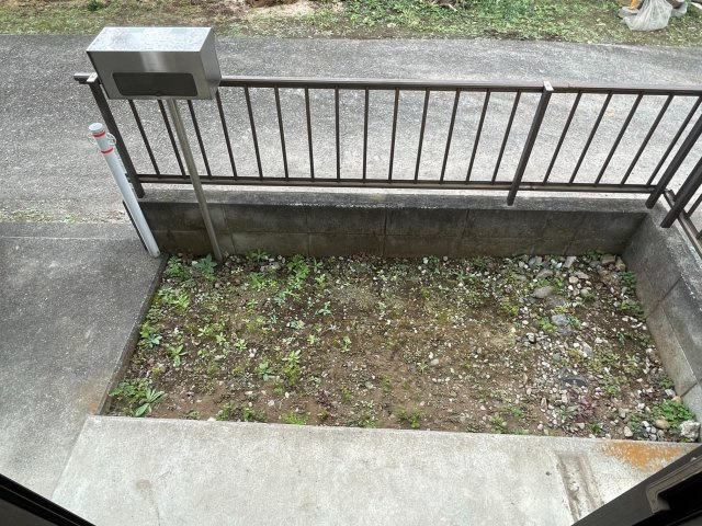 コーポシャンティ―Ⅲの庭