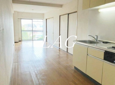 【居間・リビング】 | 秀和志村城山レジデンス | 洋室のお部屋です。