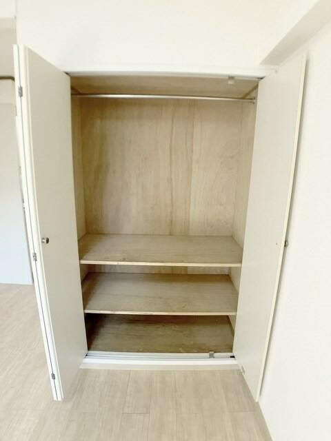 市川市新田２丁目の賃貸マンションの収納