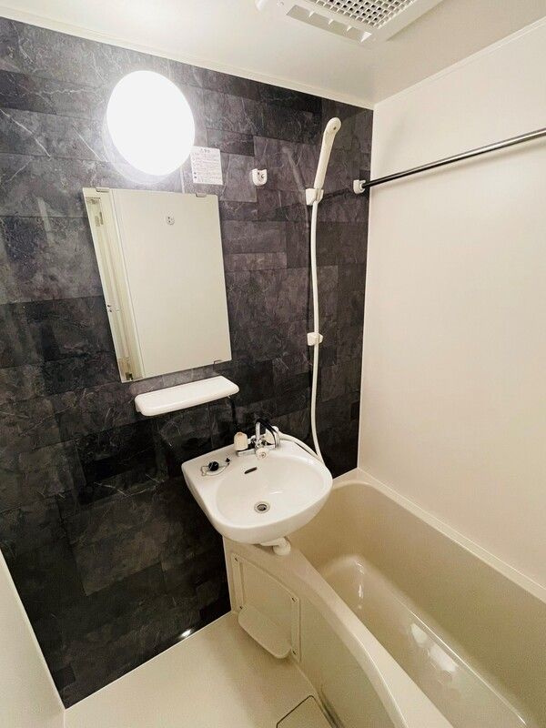 Grip新小岩の浴室