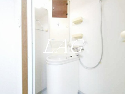 【シャワールーム】 | ダイヤモンドビル | お風呂です。