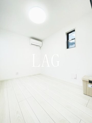 【居間・リビング】 | コンフォート東四ツ木 | 洋室のお部屋です。