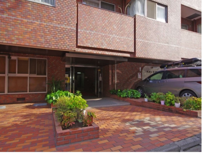 【エントランス】 | ★仲介手数料無料★サンビューハイツ四番町（事務所利用可能！）