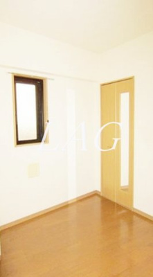 【寝室】 | 小室マンション | 寝室です。