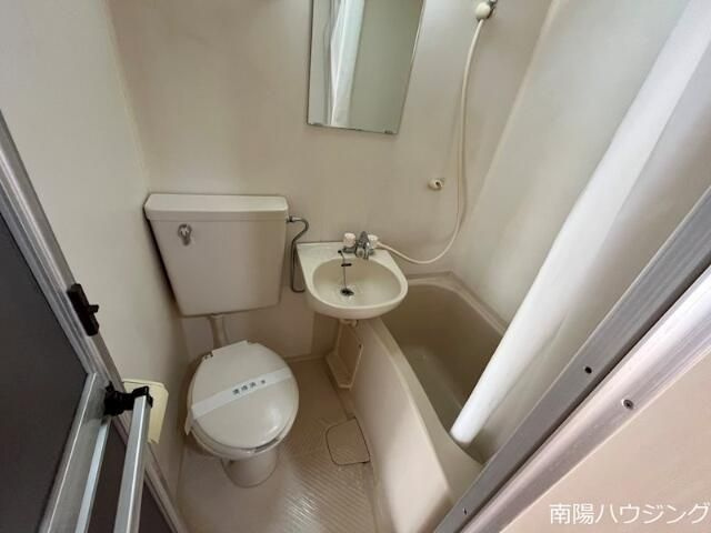 サン・パレスの浴室