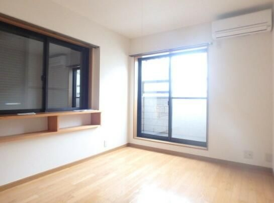 福田ハイツの洋室