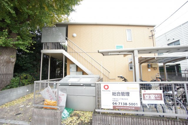 アプリコットアベニュー東台本町のエントランス|※別号室参考写真です