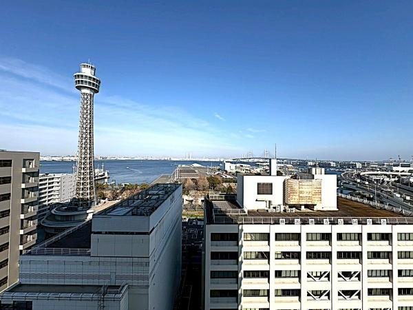 グローリオタワー横浜元町のその他|現地からの眺望です。風通しが良くて窓を開けて静かに過ごしたい方にもおすすめな住戸です。