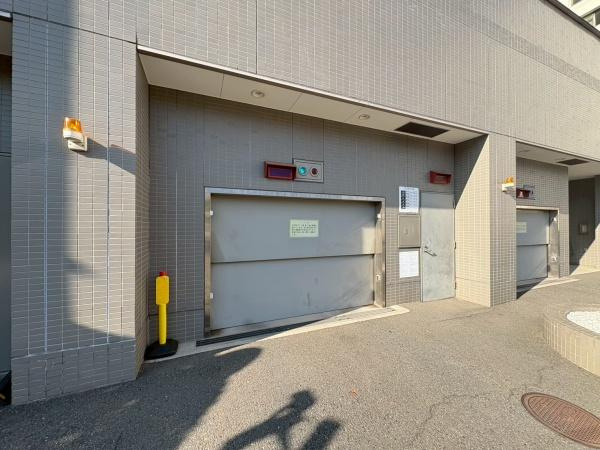 グローリオタワー横浜元町の駐車場|敷地内機械式駐車場
