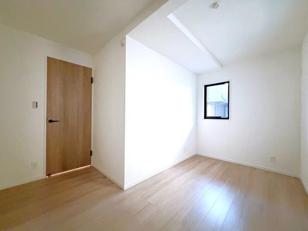 横浜市磯子区中浜町の新築一戸建の子供部屋