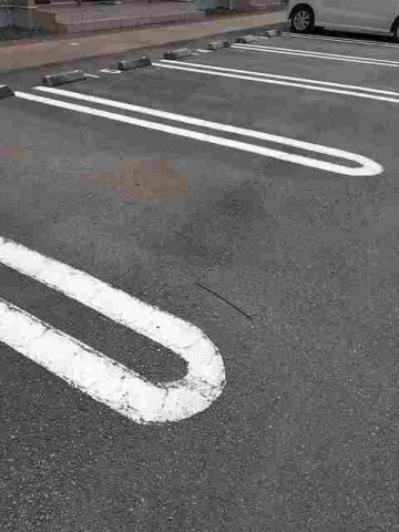 カトル・セゾン　Ⅰの駐車場|駐車場があります