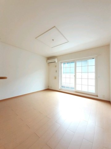 カトル・セゾン　Ⅰの居間・リビング|ゆったりとした居間です