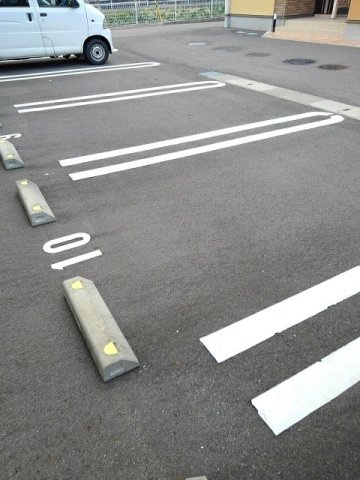 リンク　Ｂの駐車場|駐車場に車を止められます