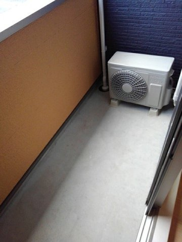 リンク　Ｂのバルコニー|暖かな日差しのふりそそぐバルコニー