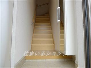 広島市安佐北区可部南５丁目のアパートの玄関