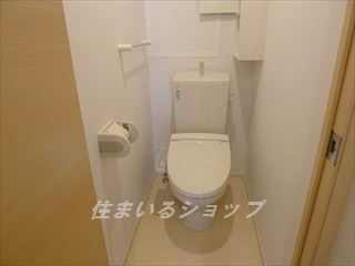 広島市安佐北区可部南５丁目のアパートのトイレ|シャワートイレ・収納あり