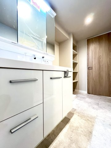 藤和伏見コープの洗面所