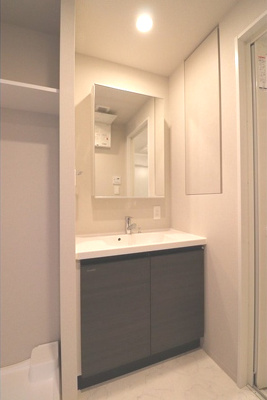 【独立洗面台】 | ルジェンテ・バリュ上野根岸