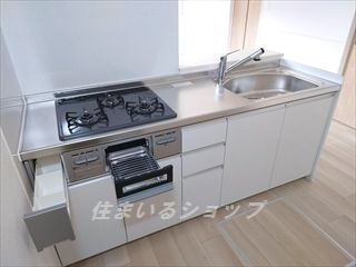 広島市安佐北区上深川町のアパートのキッチン|システムキッチン