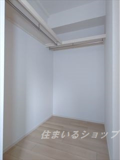 広島市安佐北区上深川町のアパートの設備|ウォークインクローゼット