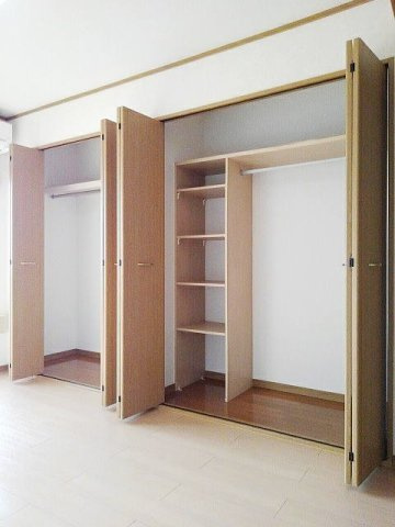 レルベ保田窪の収納|こまごまとしたものを収納できそうですね