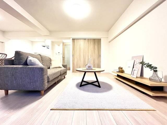 藤和伏見コープの居間・リビング