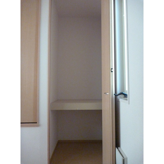 パークヒルズ善福寺の収納|小物を収納するのに便利です