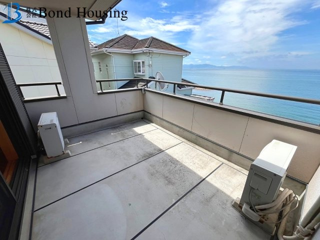 物件より海一望　大久保町江井島　中古戸建のバルコニー
