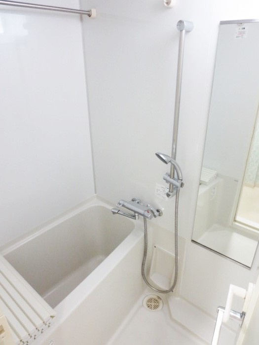 グロースメゾン亀戸の浴室