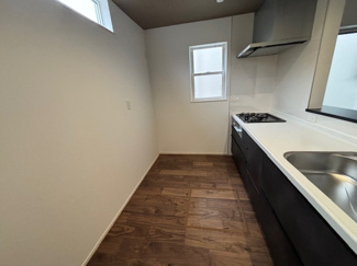 【キッチン】 | 神戸市垂水区神陵台5丁目　新築戸建1号棟　仲介手数料無料！ | お料理しやすいキッチンです