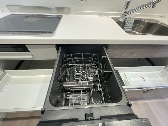 ロワールマンション・アール板付壱番館のキッチン|食洗器は日々の家事の時短になります☆とてもうれしいポイントです☆