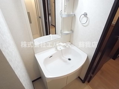 【独立洗面台】 | エミネンスパティオ | 独立洗面化粧台が付いています