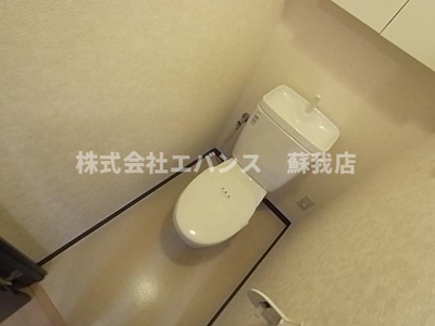 【トイレ】 | エミネンスパティオ | 清潔感のあるトイレです