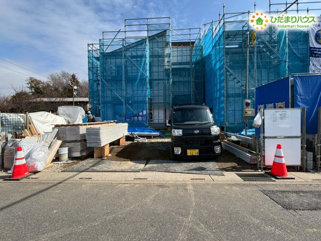 鴻巣市登戸　第2　新築一戸建て　リーブルガーデン　01の駐車場