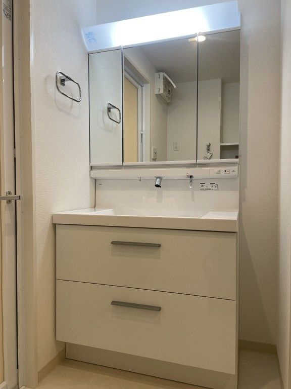 シークレフ北浜の独立洗面台