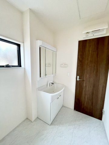 長野桐原第２の独立洗面台