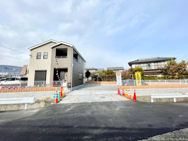 長野桐原第２の前面道路含む現地写真
