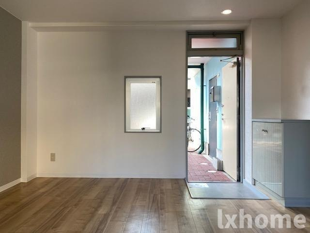 マンションナカムラの玄関|収納もある玄関です