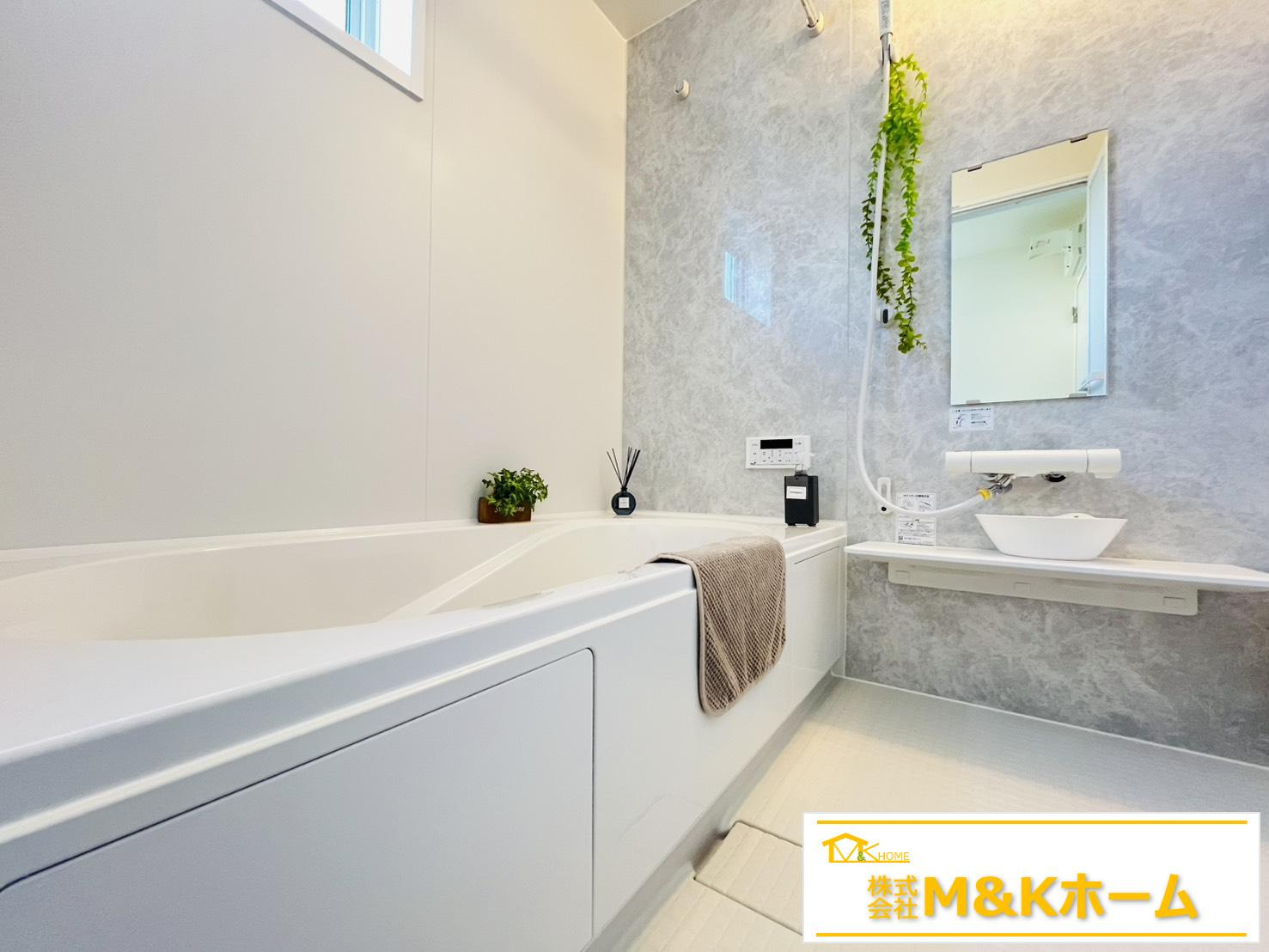 常滑市かじま台1丁目　全2棟　1号棟の浴室|浴室　浴室乾燥機付き♪