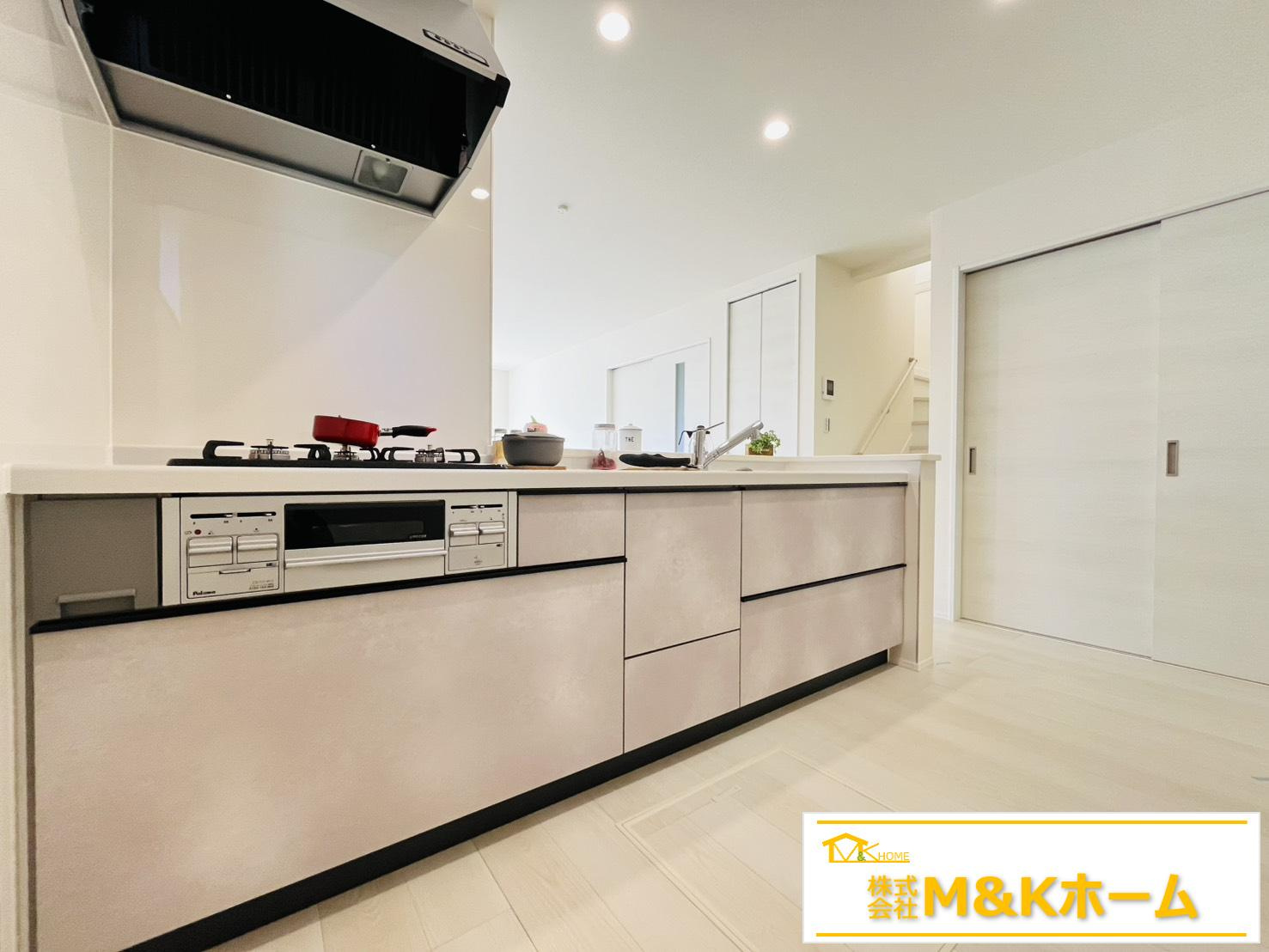 常滑市かじま台1丁目　全2棟　1号棟のキッチン|リビングが見渡せるカウンターキッチン☆