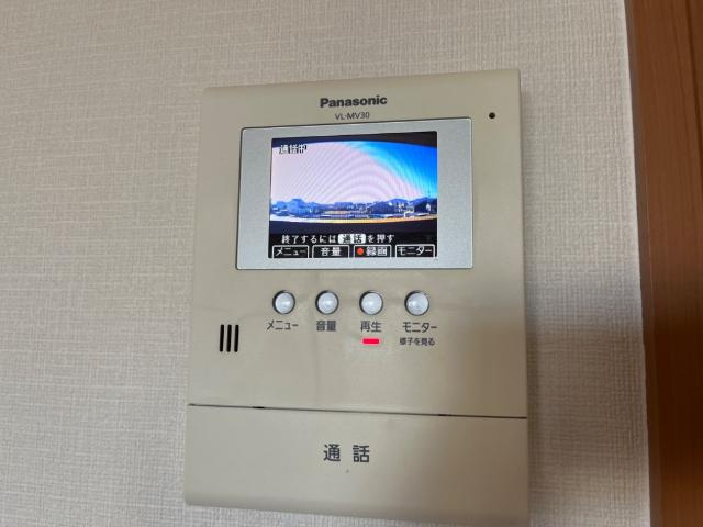 サンクスの内装|カメラ付インターホン