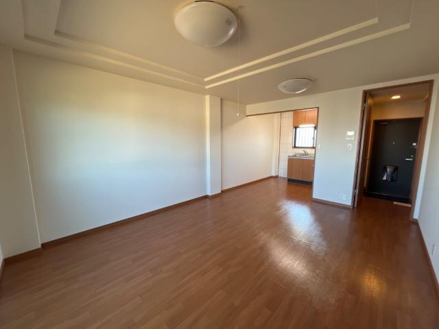 サンクスの居間・リビング|リビング