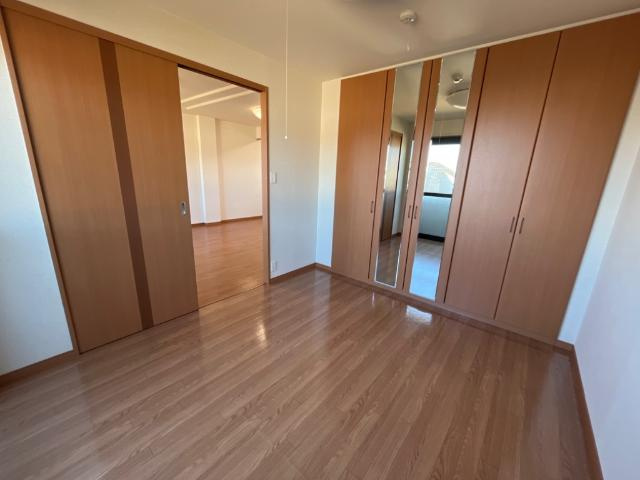 サンクスの内装|洋室