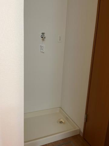 サンクスのその他|洗濯機置場